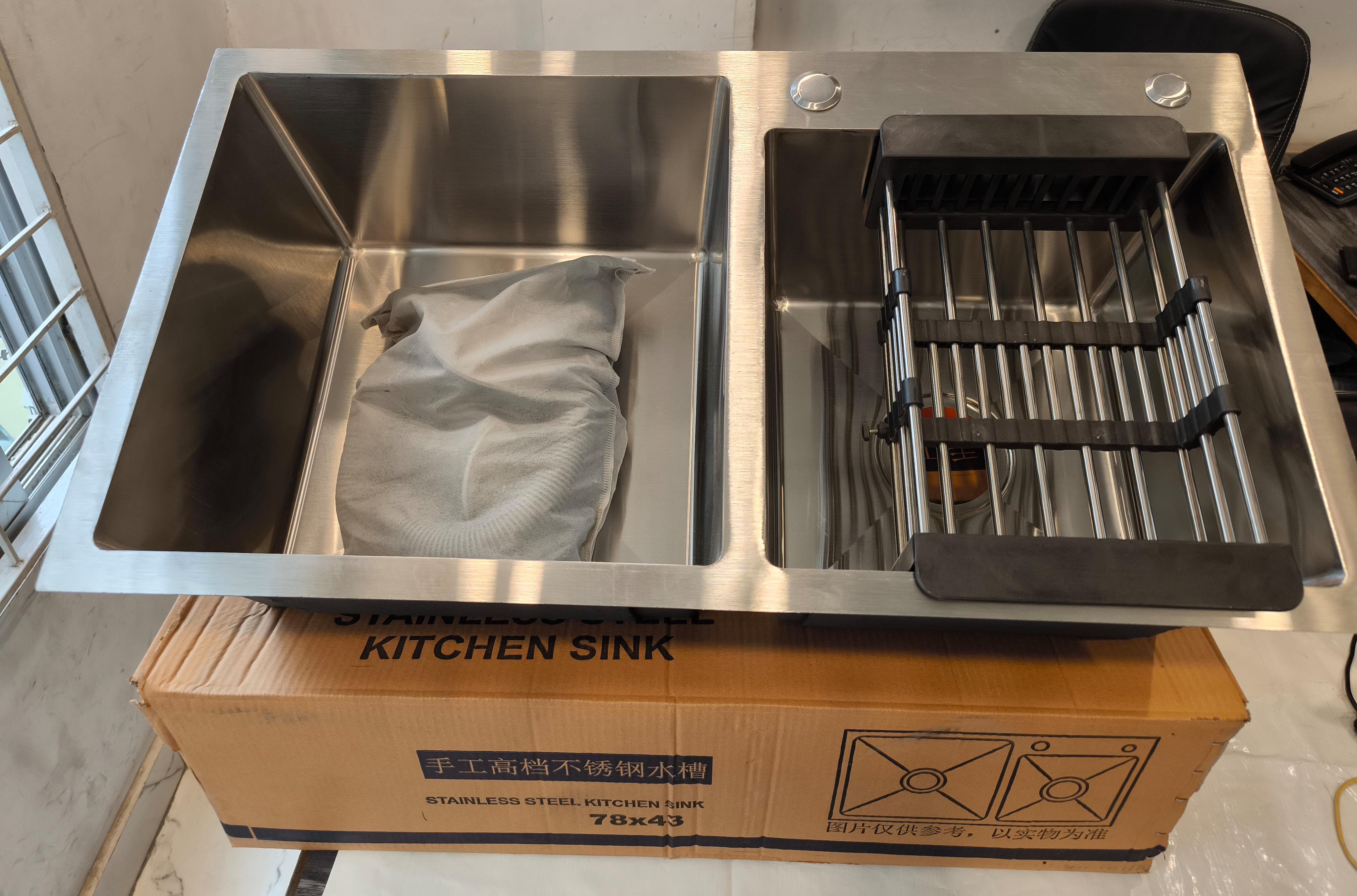 Economy Kitchen sinks